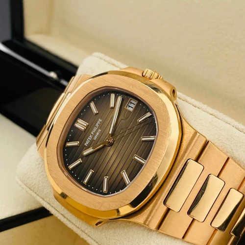 Buy Patek Philippe Nautilus 5711/1R-001 - Image 2