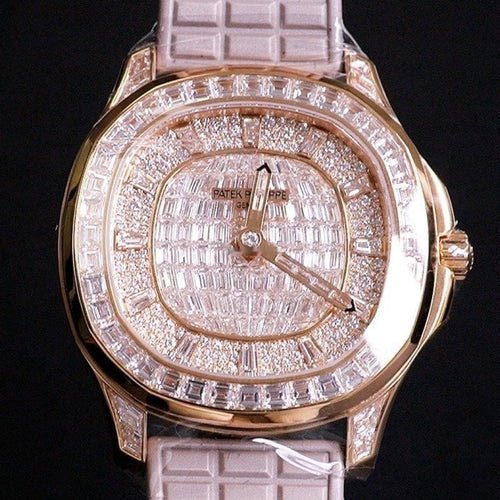 Patek Philippe Aquanaut 5062/450R-001 - Image 3