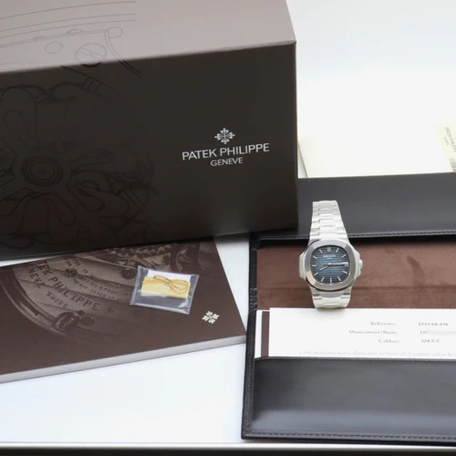 New Patek Philippe Nautilus 5711/1A-010 - Image 3