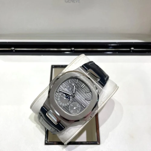 Patek Philippe Nautilus 5712G Moon Phase - Image 3