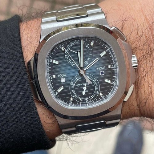 Patek Philippe Nautilus 5990/1A Travel Time Chronograph - Image 3