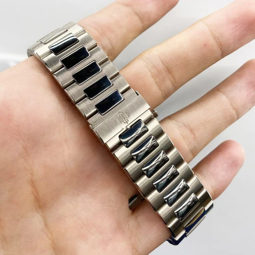 Patek Philippe Nautilus 5976/1G White Gold - Image 3